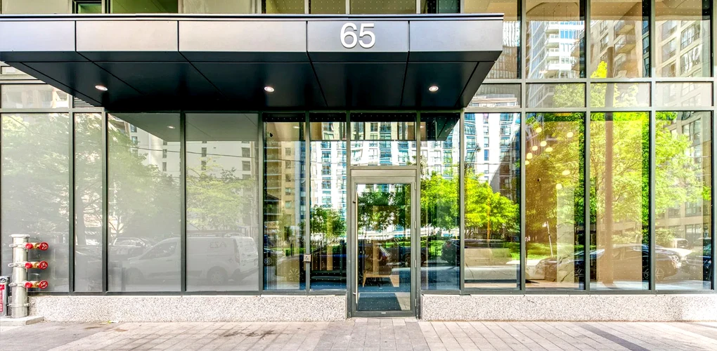 Ivy condominium